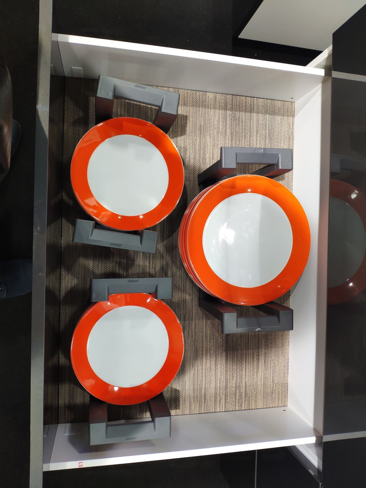 Обложка проекта: Стильная современная кухня в ТОПовой комплектации