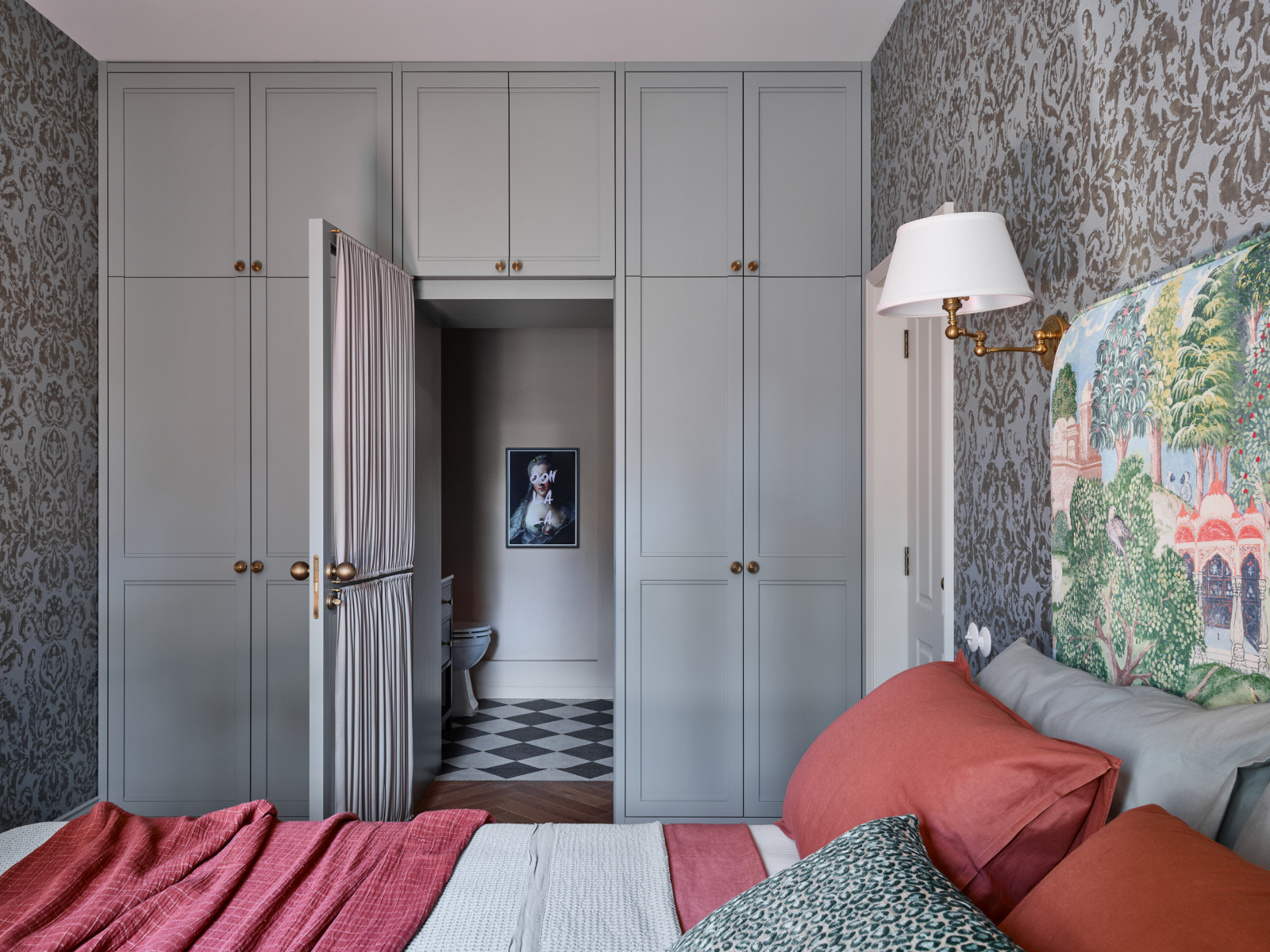 Публикация в ELLE (октябрь 2022)