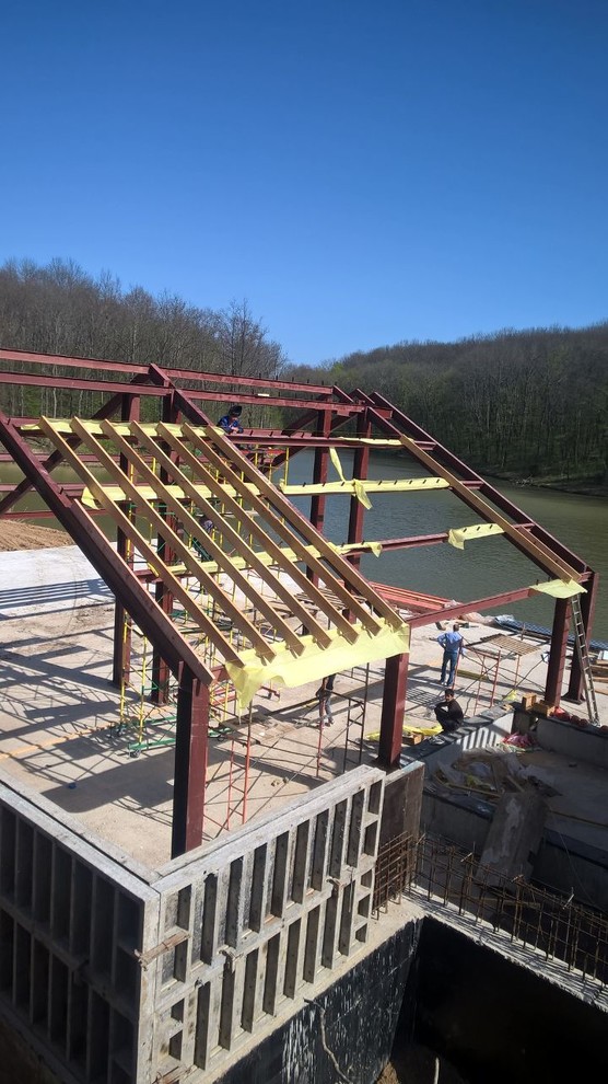 Устройство кровельных и фасадных конструкций с фальцевым медным покрытием