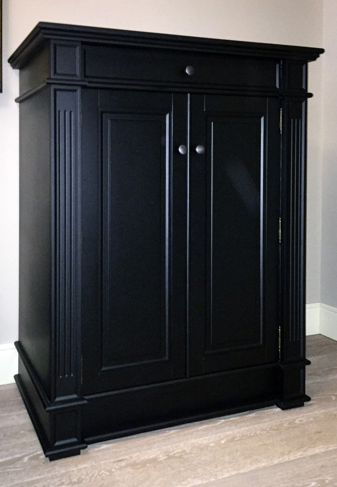 Обложка проекта: Винный шкаф.