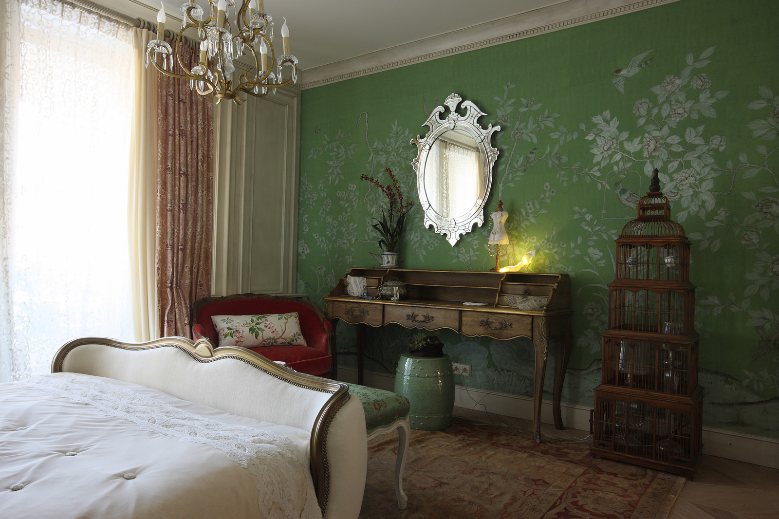 Французская  квартира в стиле эклектика