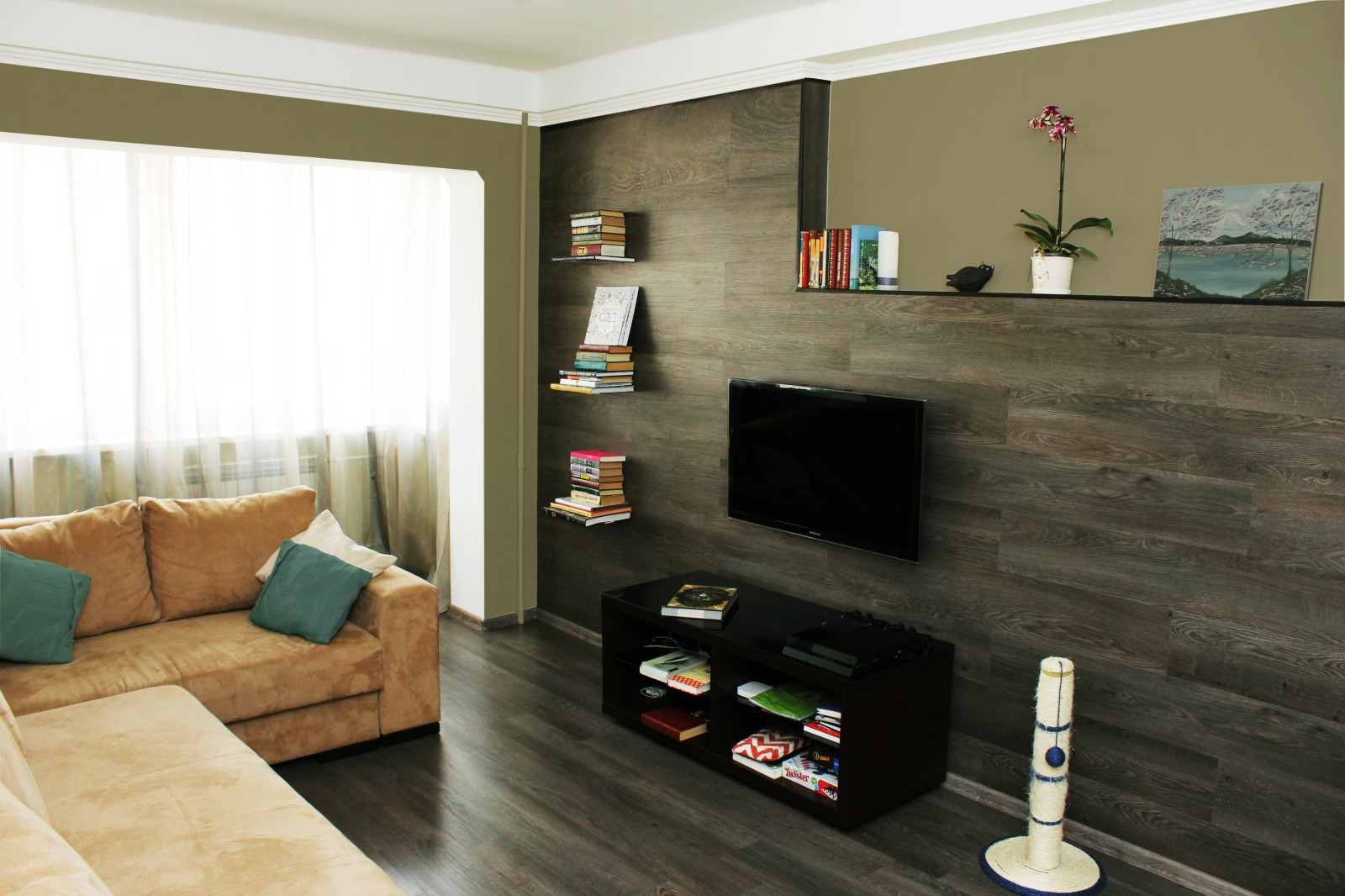 Обложка проекта: Семейный уголок