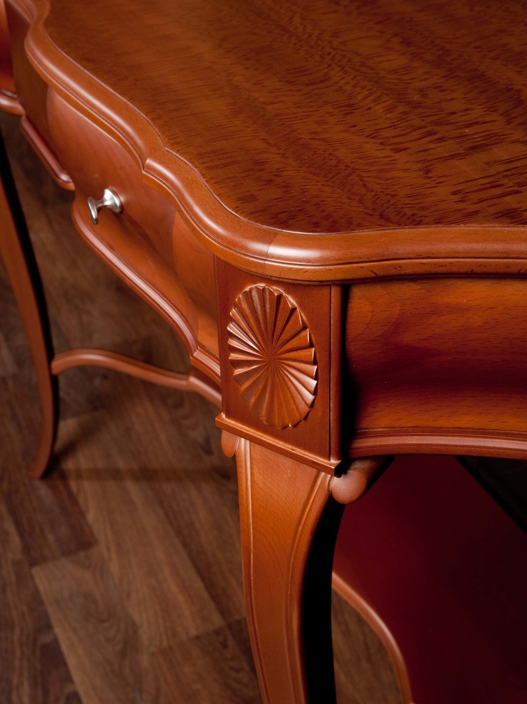 Обложка проекта: Стол туалетный ART