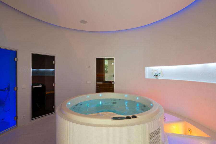 VILLA IN AGALAROV ESTATE