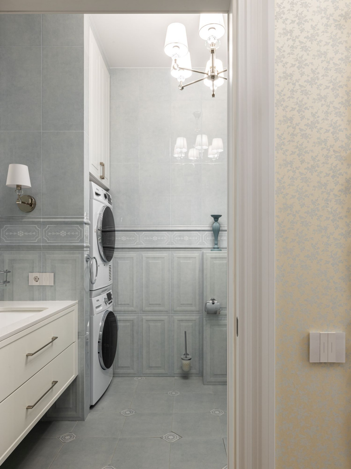 Реализация дизайн-проекта загородного дома в Нагаево