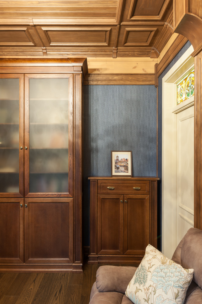 Дом у Медного озера