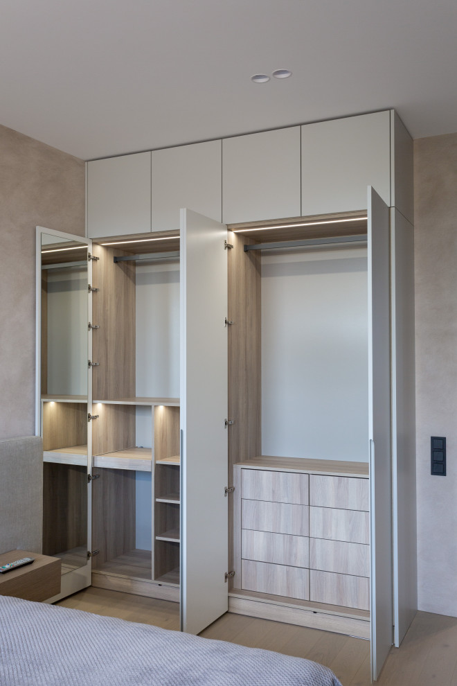 шкаф современный