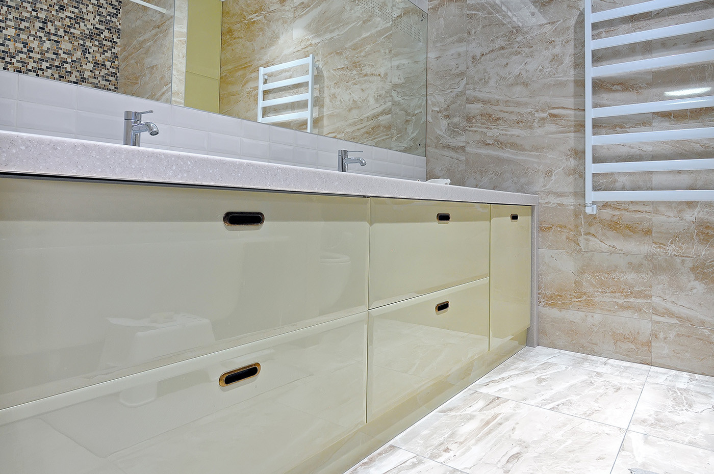 Обложка проекта: Фотосъемка изделий фирмы "Шкафодел" в интерьере