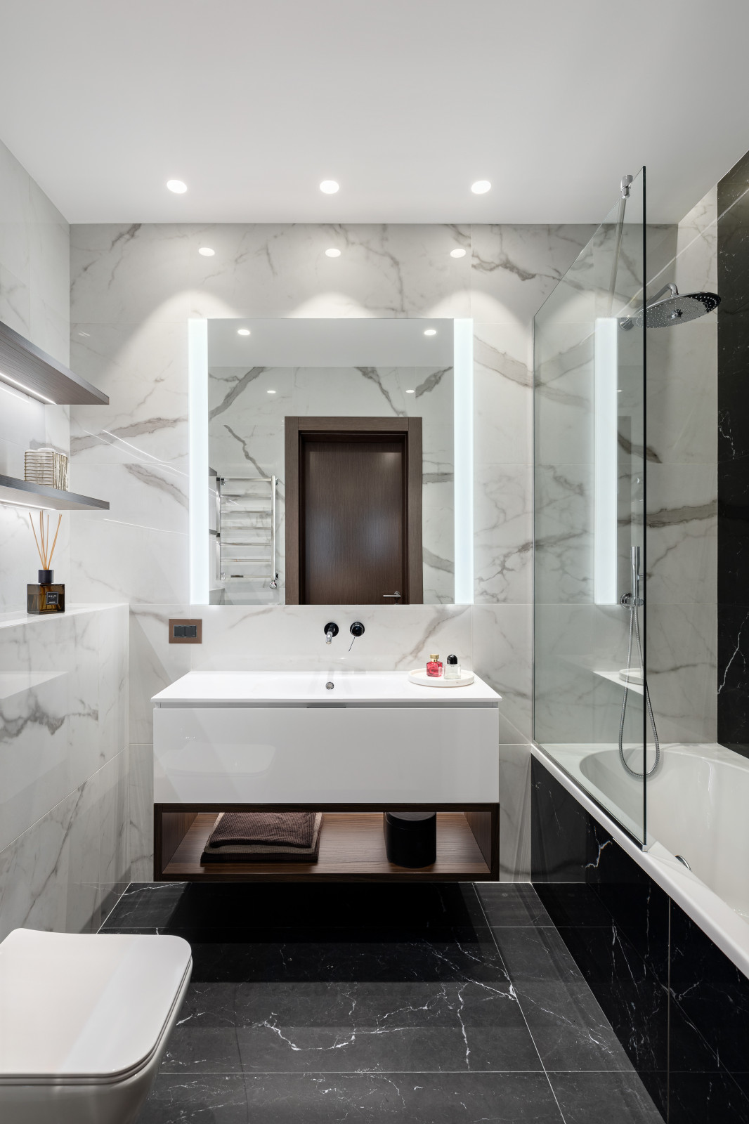 Обложка альбома: Цветная квартира