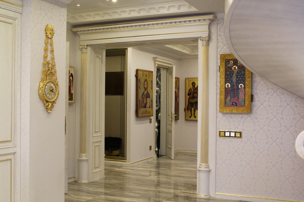 Обложка проекта: Двухэтажная квартира в Павловске. От классики до первобытного.