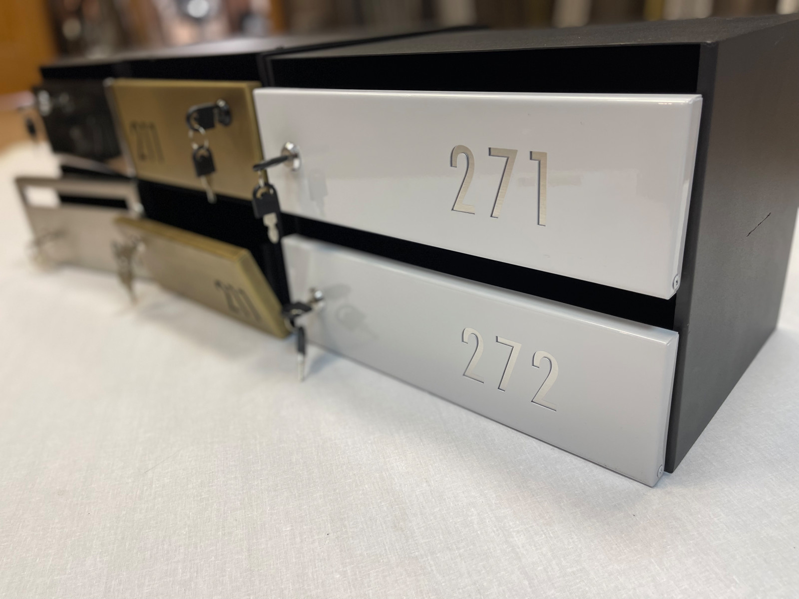 Почтовые ящики для ЖК и БЦ на заказ