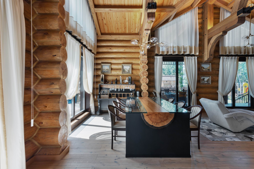 Дом у озера