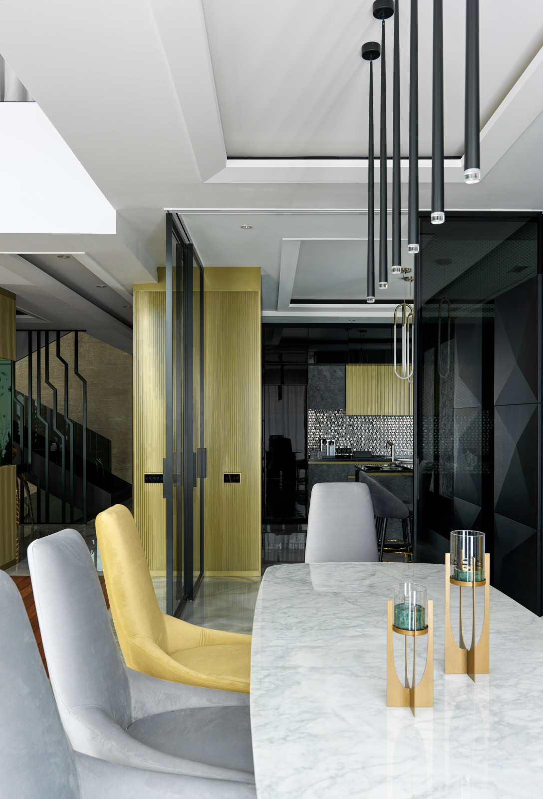 Обложка альбома: Большие объемы Высокие потолки