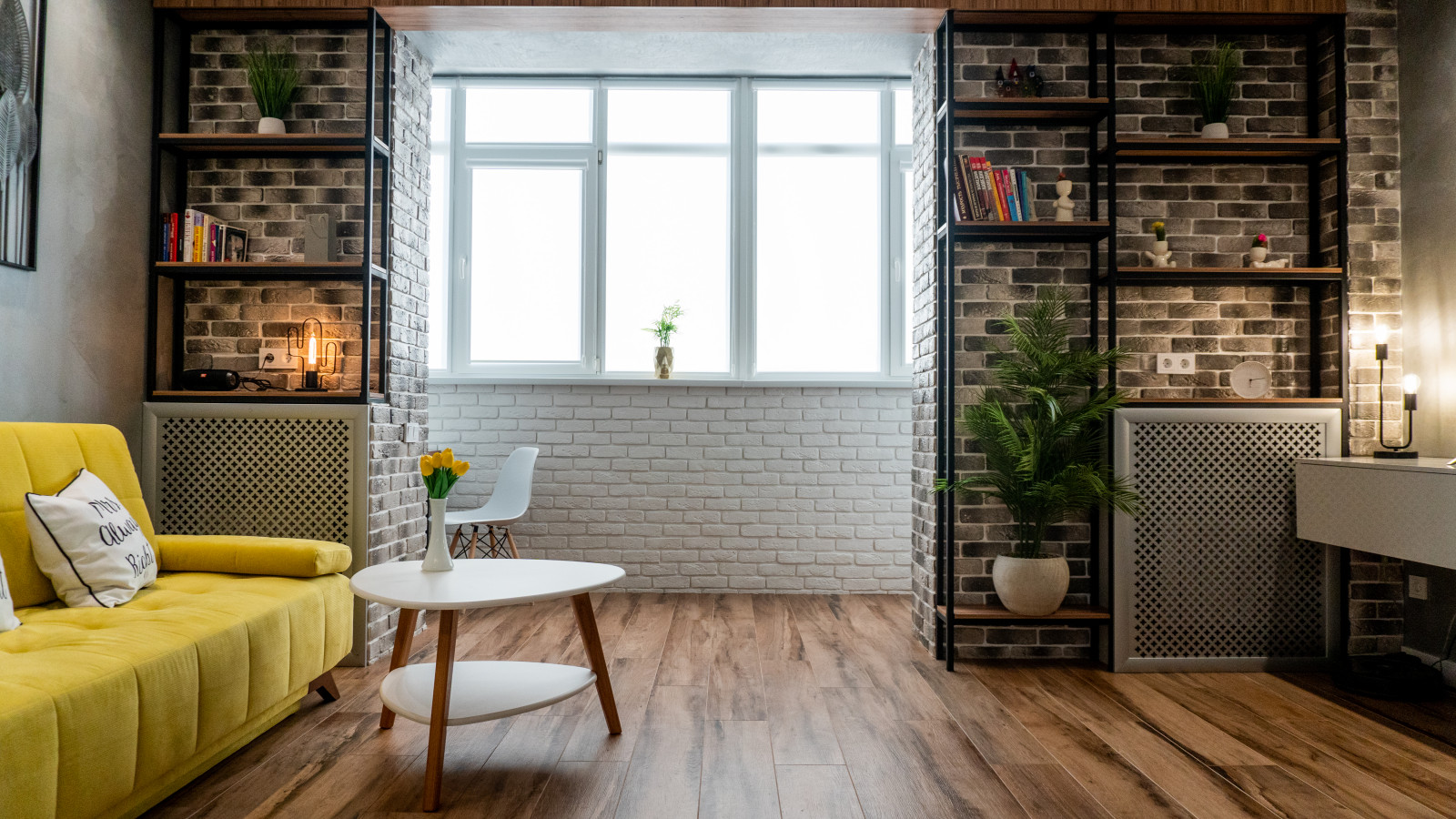 Квартира для молодой девушки