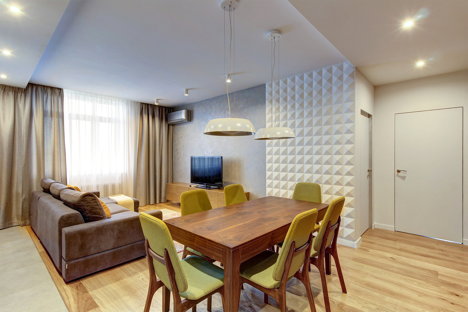 Обложка проекта: Квартира для семьи с детьми