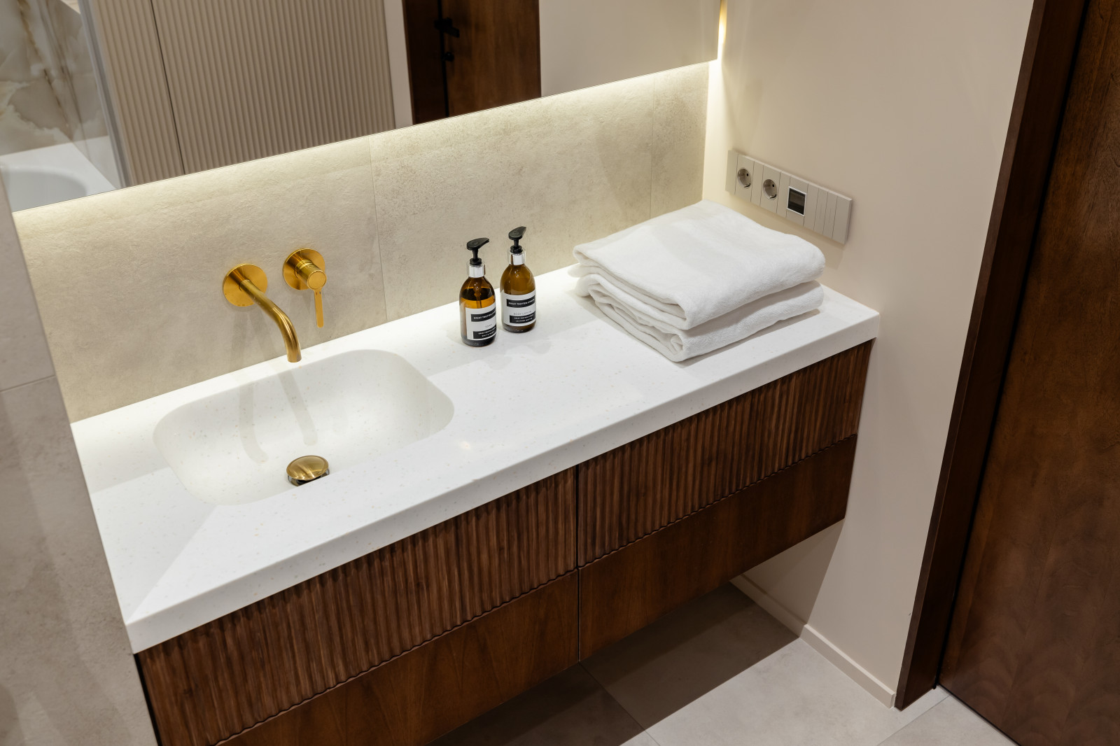 Уютная квартира для семьи в ЖК West Garden