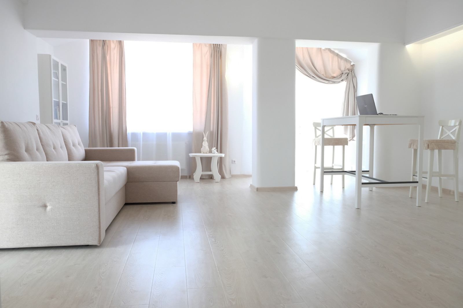 Небольшие квартиры. Минимализм.