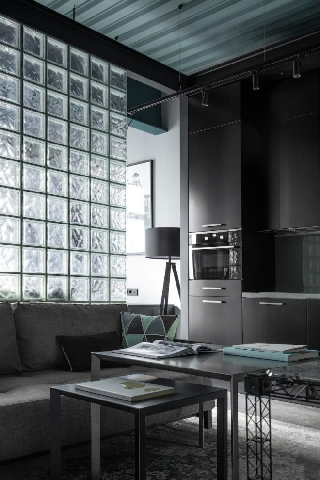 CТУДИЯ В KLEINHAUS. ОСТЕКЛЕНИЕ