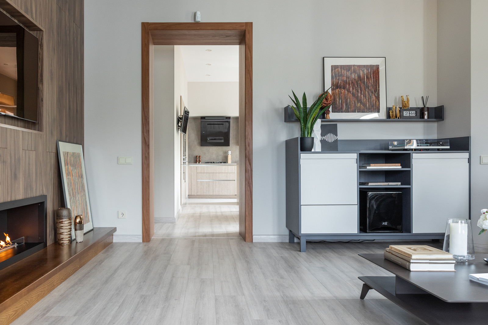 Интерьер двухуровневой квартиры в Калининграде.