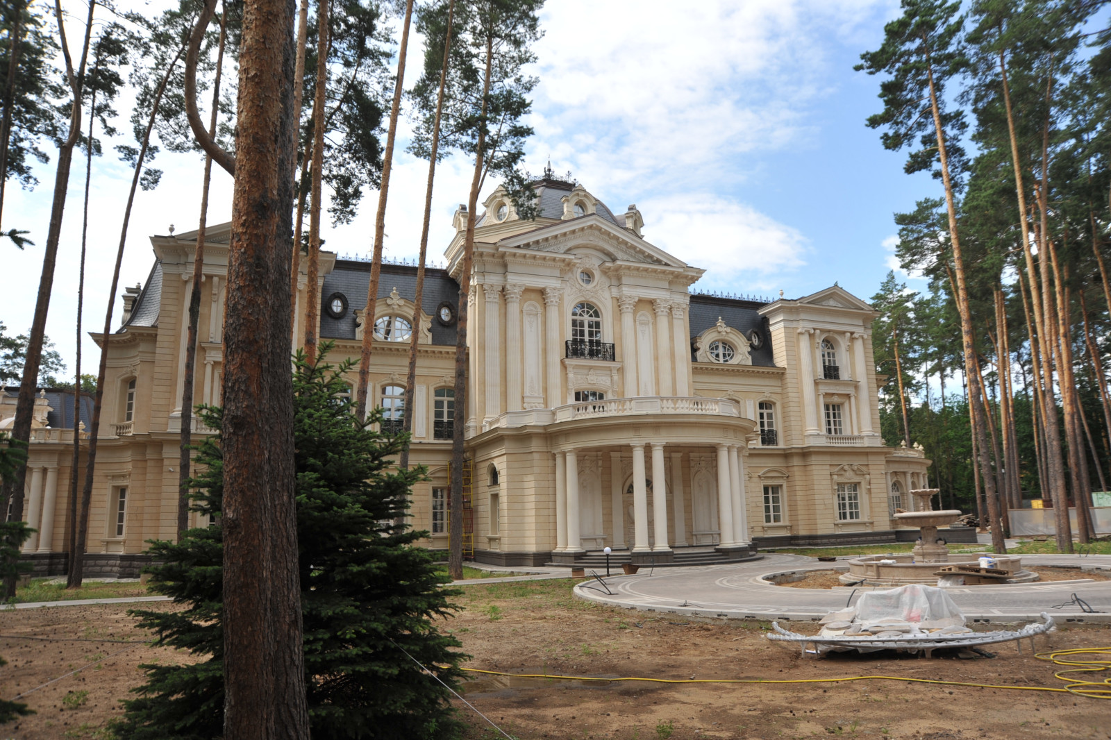 Шато Бургундия