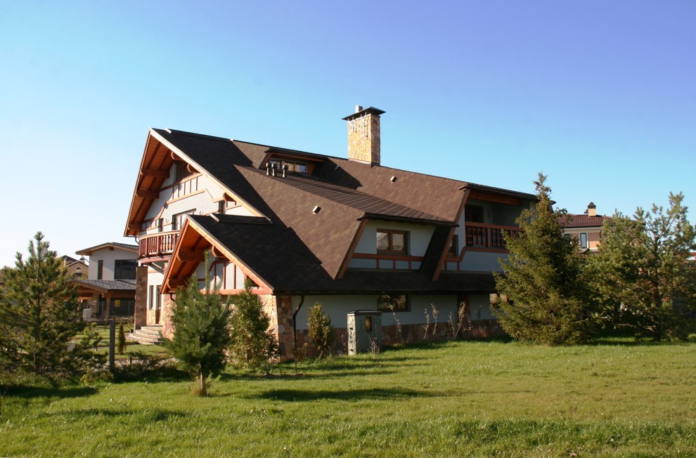 House # 4 Дом # 4