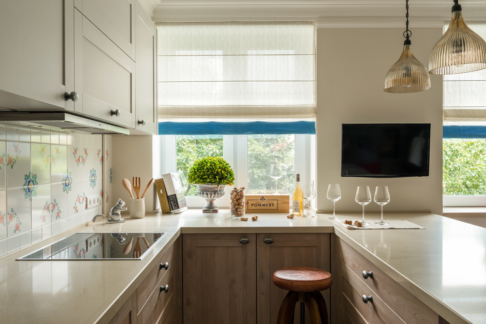 Обложка проекта: Солнце в городе круглый год!