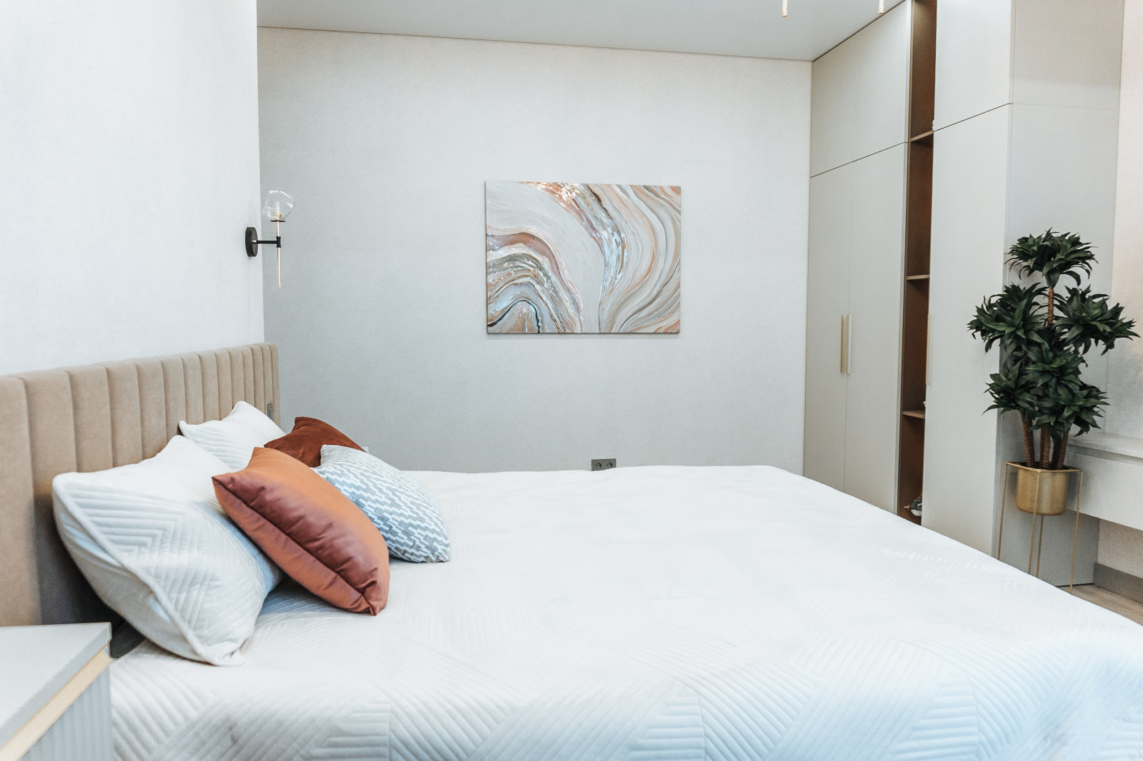 Обложка проекта: Фото: Сан Сити, Изящный бриллиант 53 м2