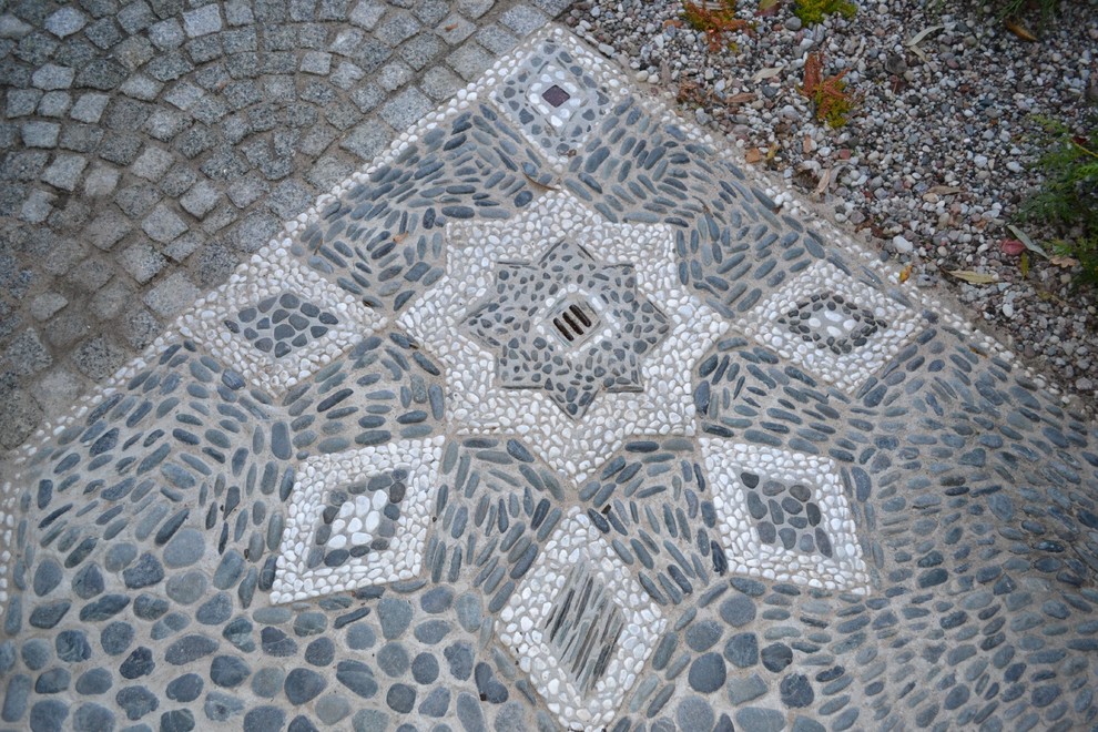 Декор в малых садах