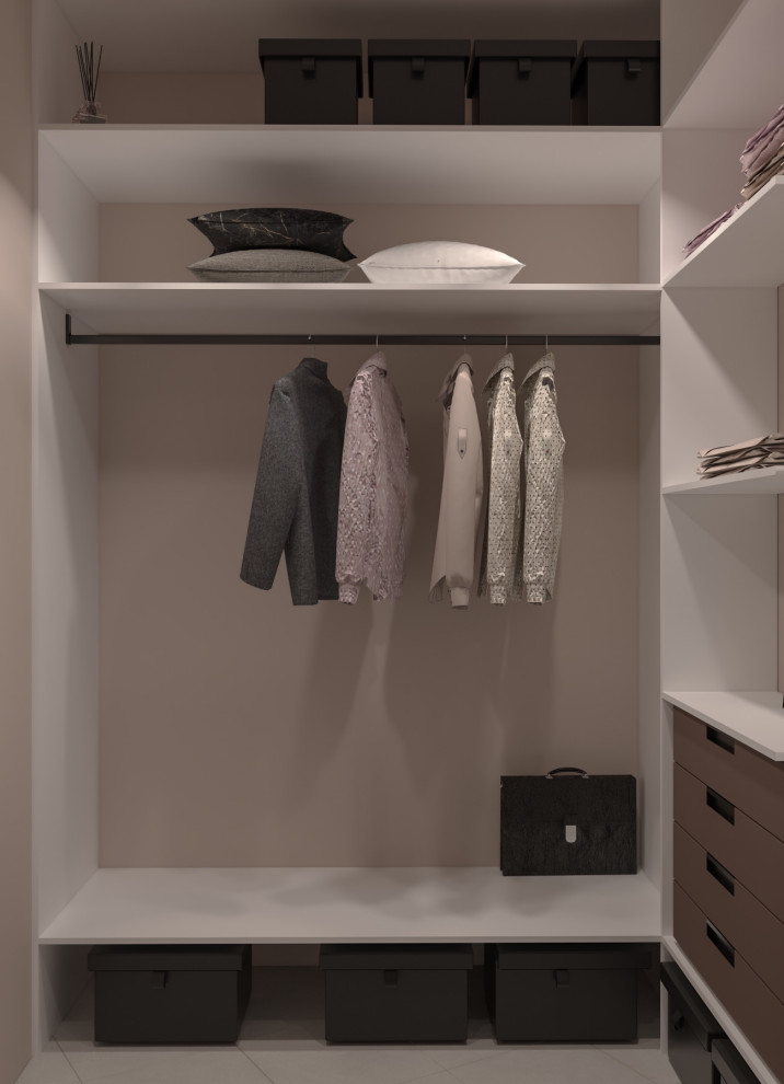 wardrobe_View02.jpg