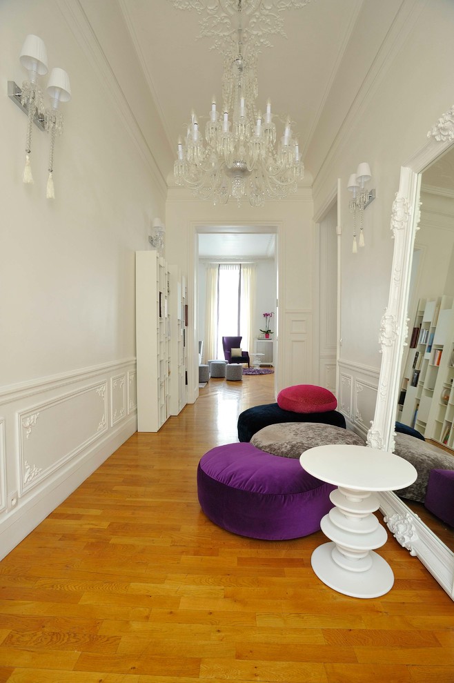 Art Chic Apartment in Paris