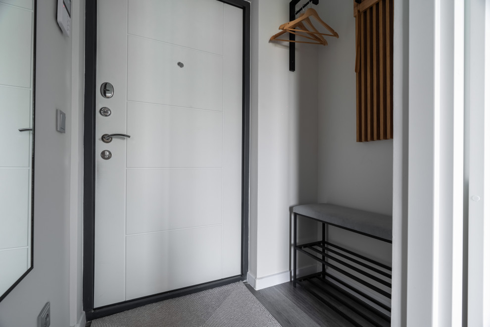 Парадный ансамбль, 2евро, 32м2