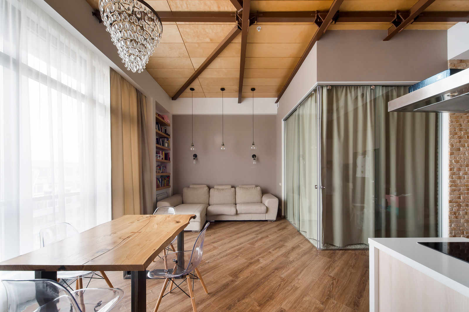 Обложка проекта: Небольшая квартира-студия