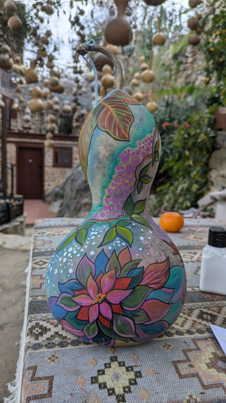 Живопись, графика, росписи стен в интерьере. Разные техники за несколько лет.