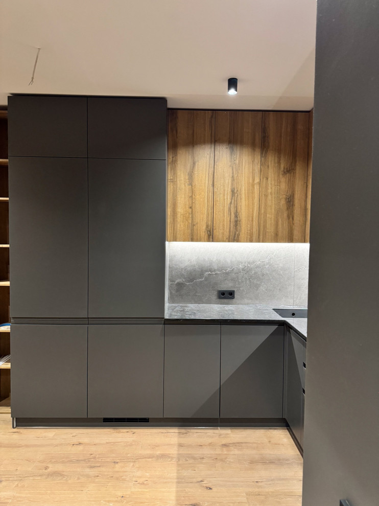 Авиаторов 1, Солнцево