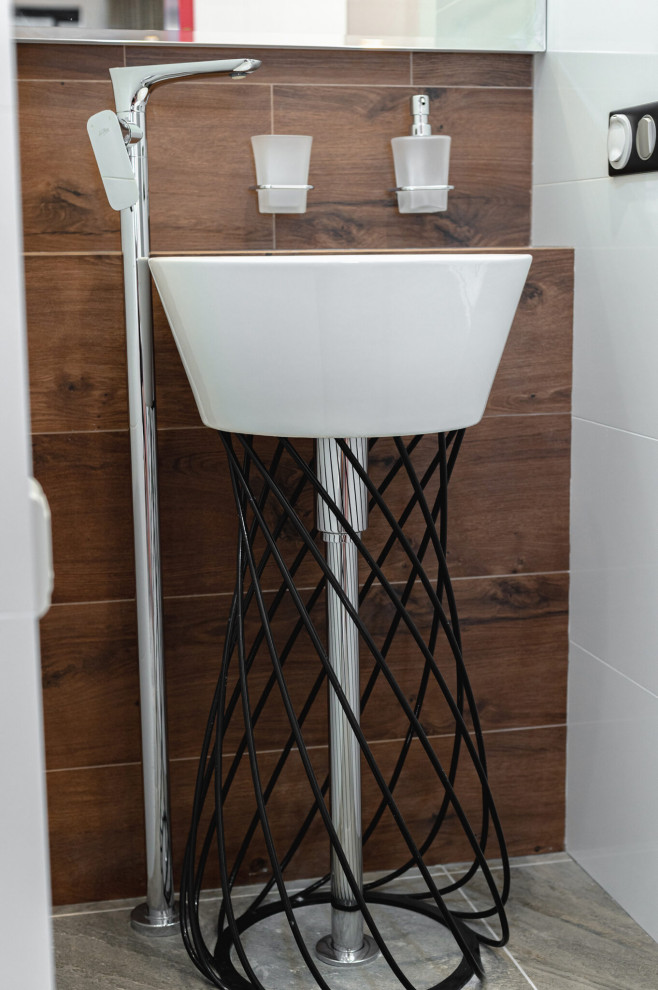 ЖК ЗАЗЕРКАЛЬЕ 406