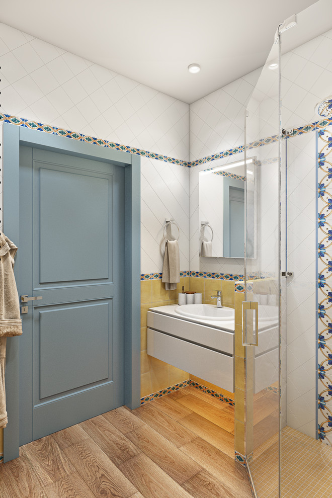 Яркие краски