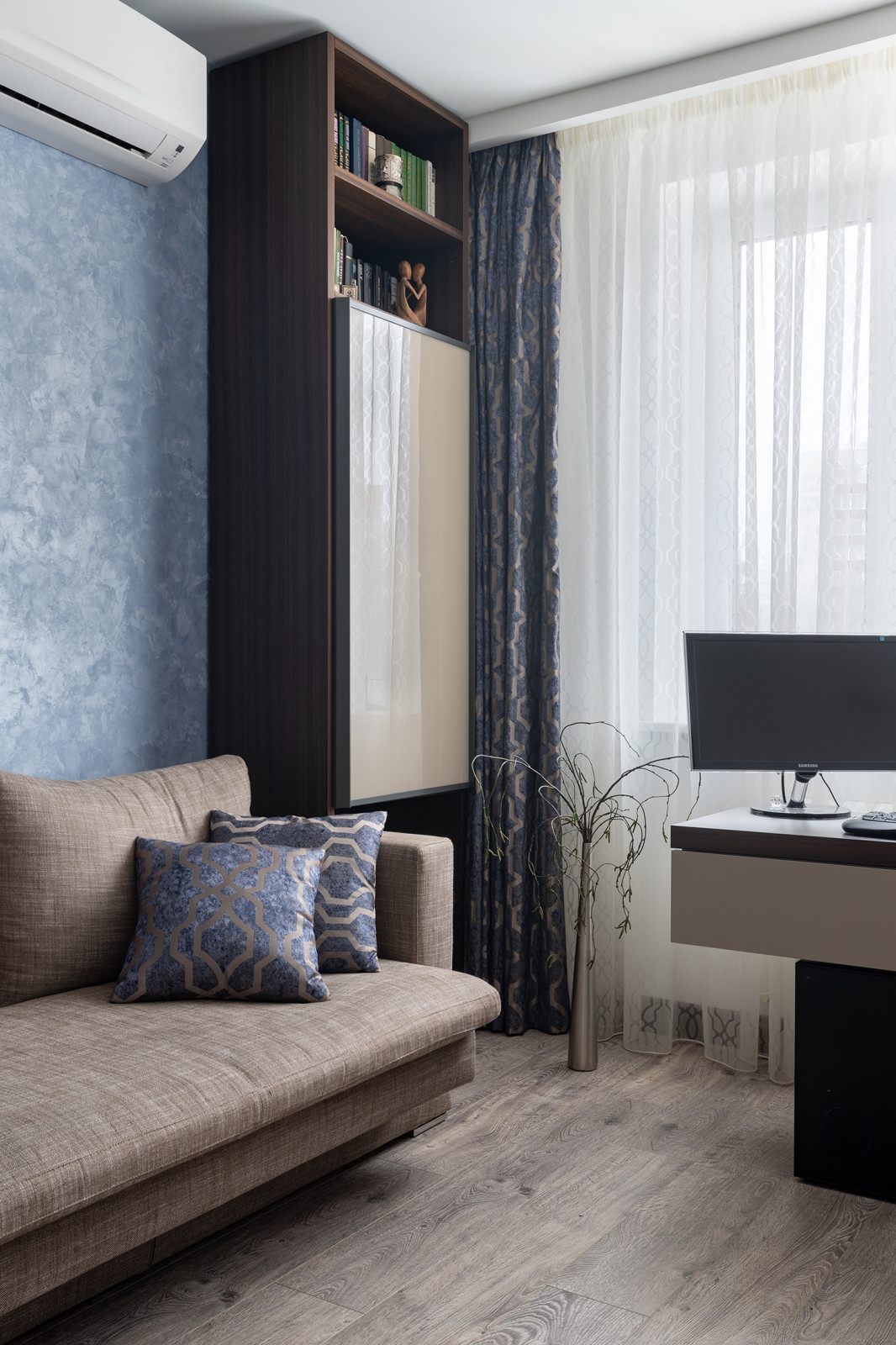 Современный стиль для молодого человека