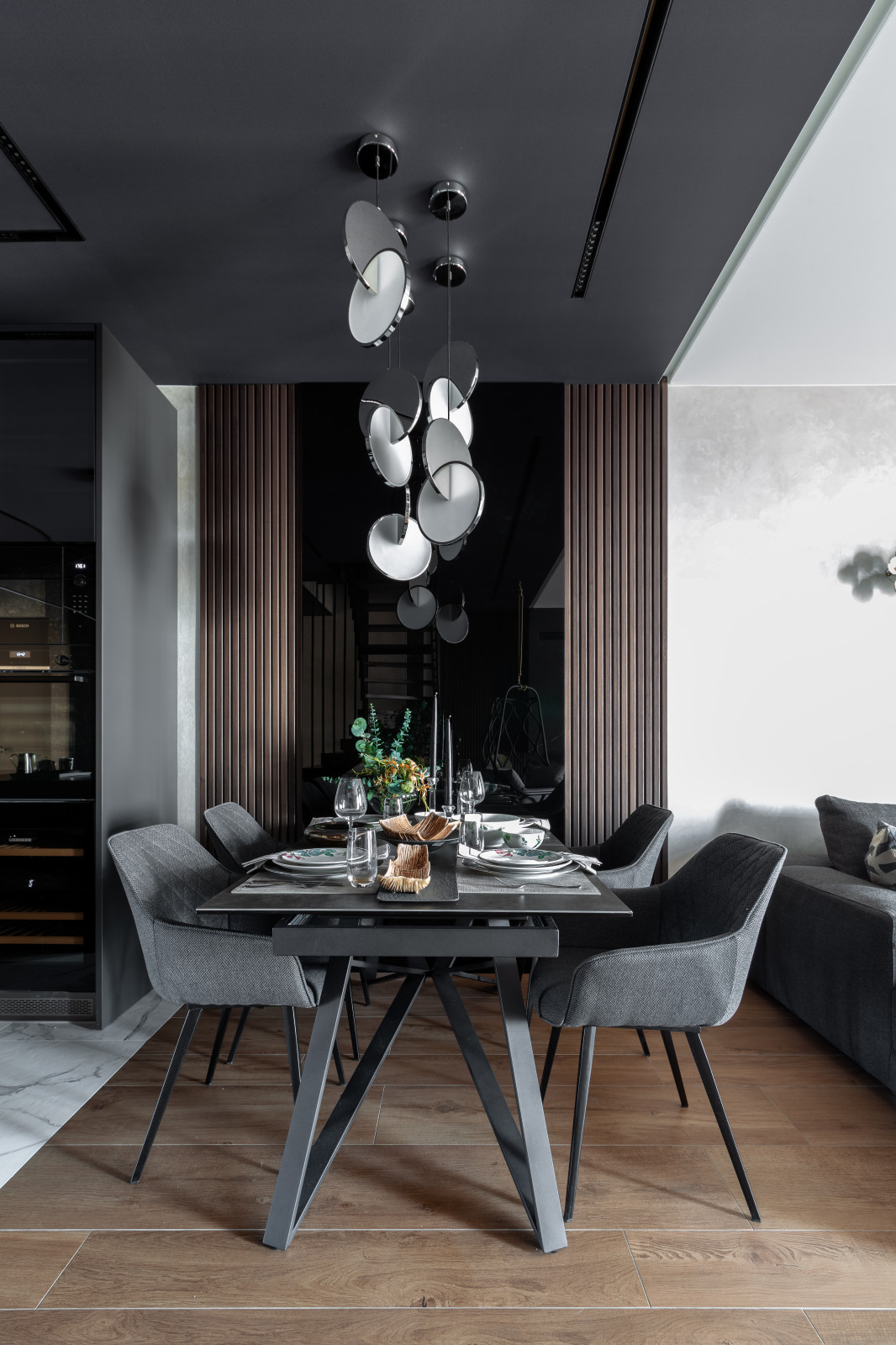 На берегу большой реки