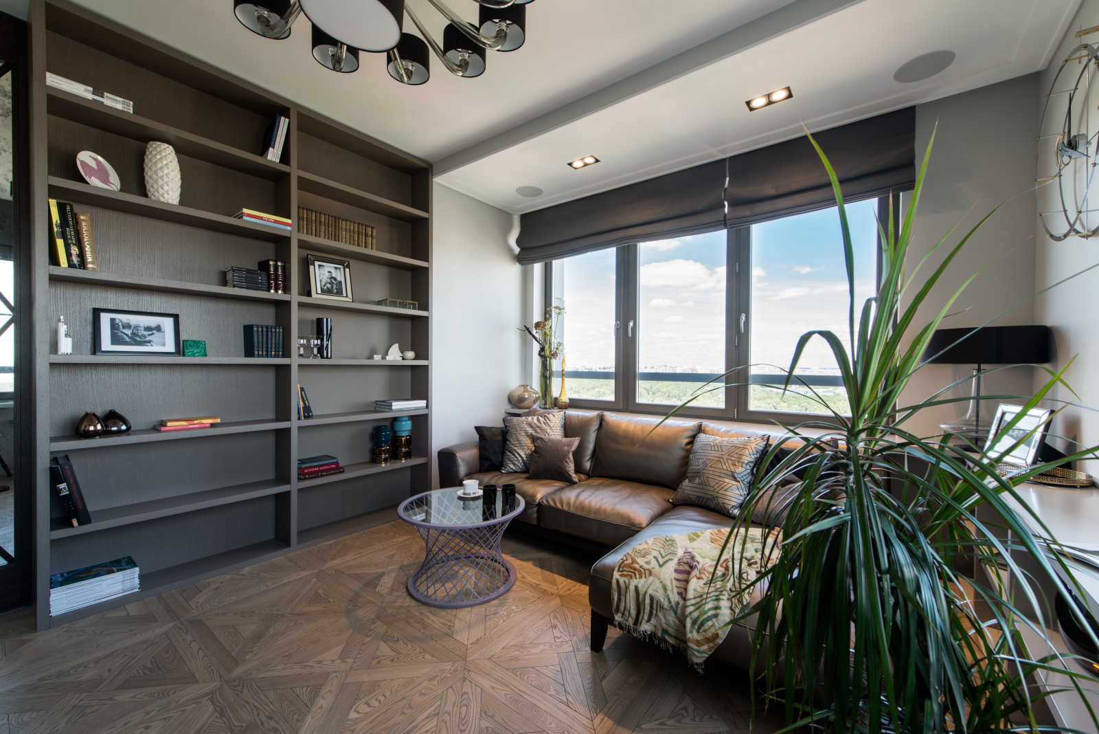 Квартира с панорамными окнами в ЖК "Седьмое небо"