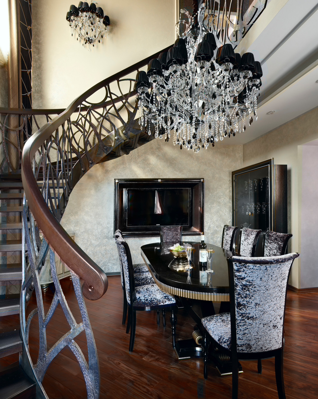 Наши декоративные работы в частных интерьерах