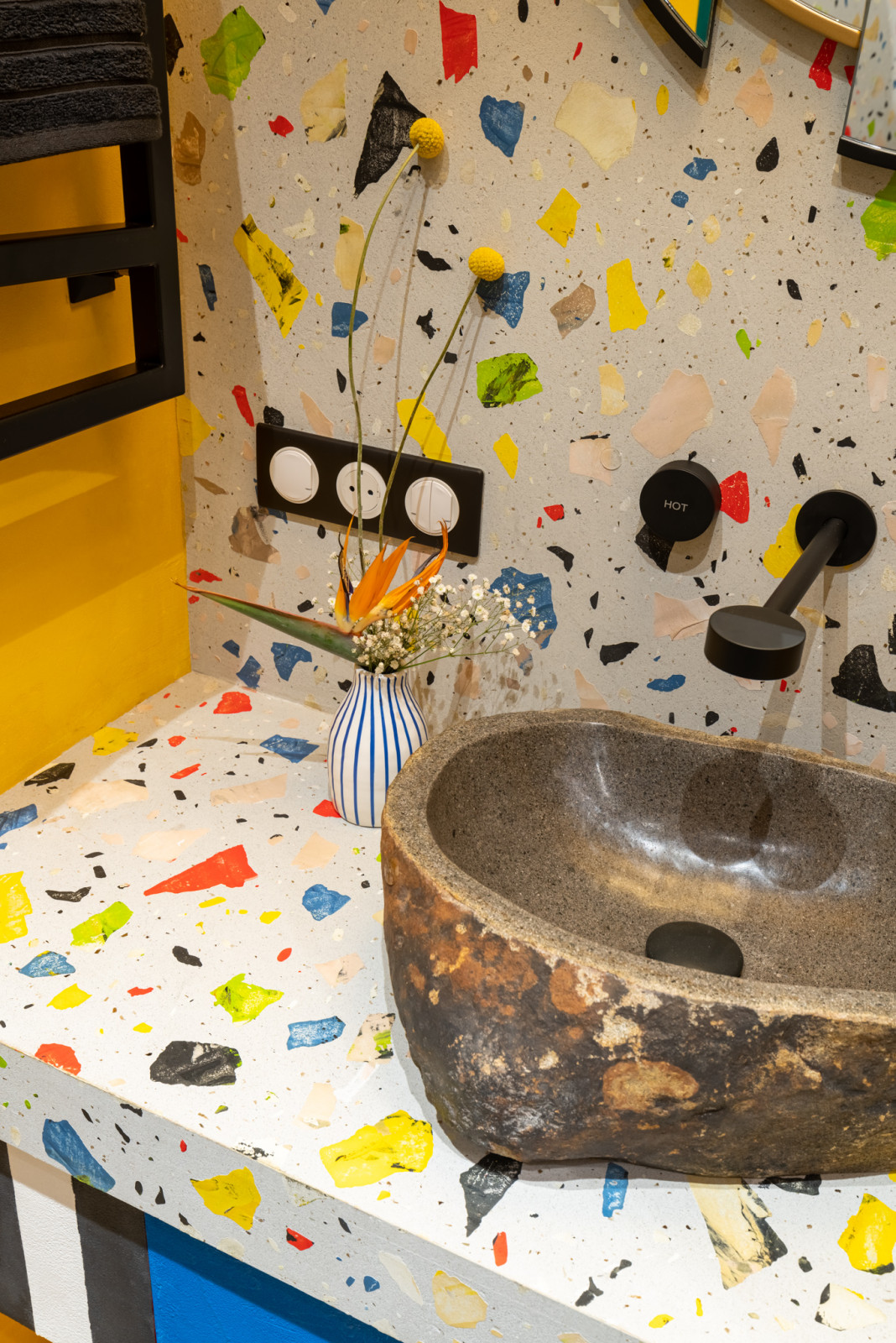 ЯРКИЙ МИКС | BRIGHT MIX project | 24 metres