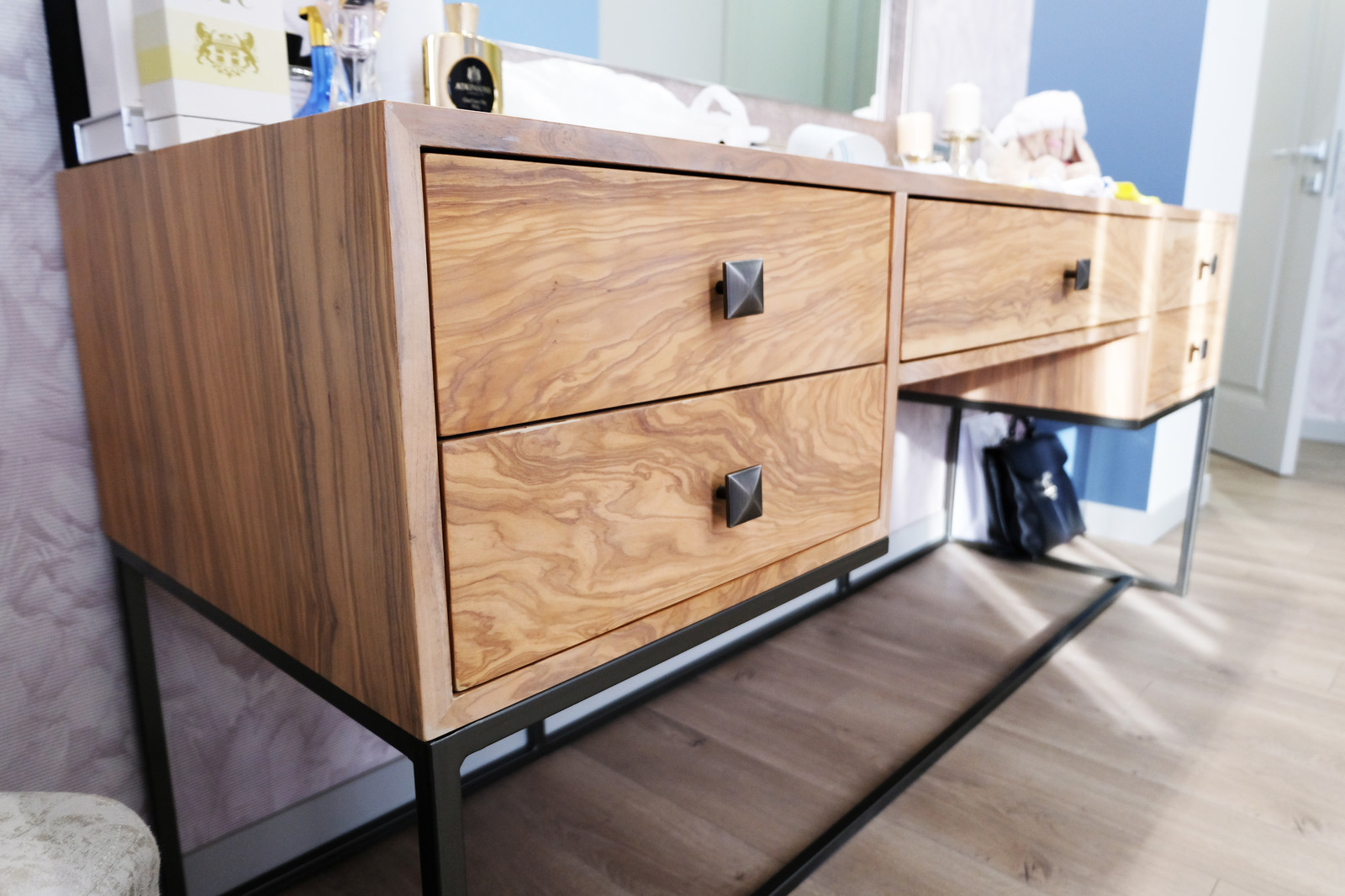 Другие предметы мебели. Изделия из разных проектов.