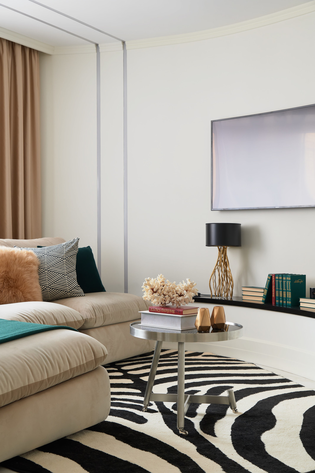 "Квартира для бабушки"