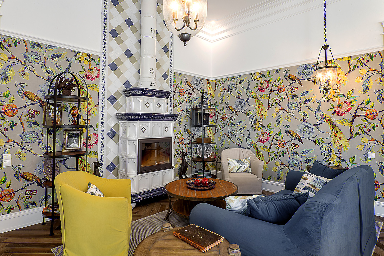 Каминная "Деревенский шик с историей"