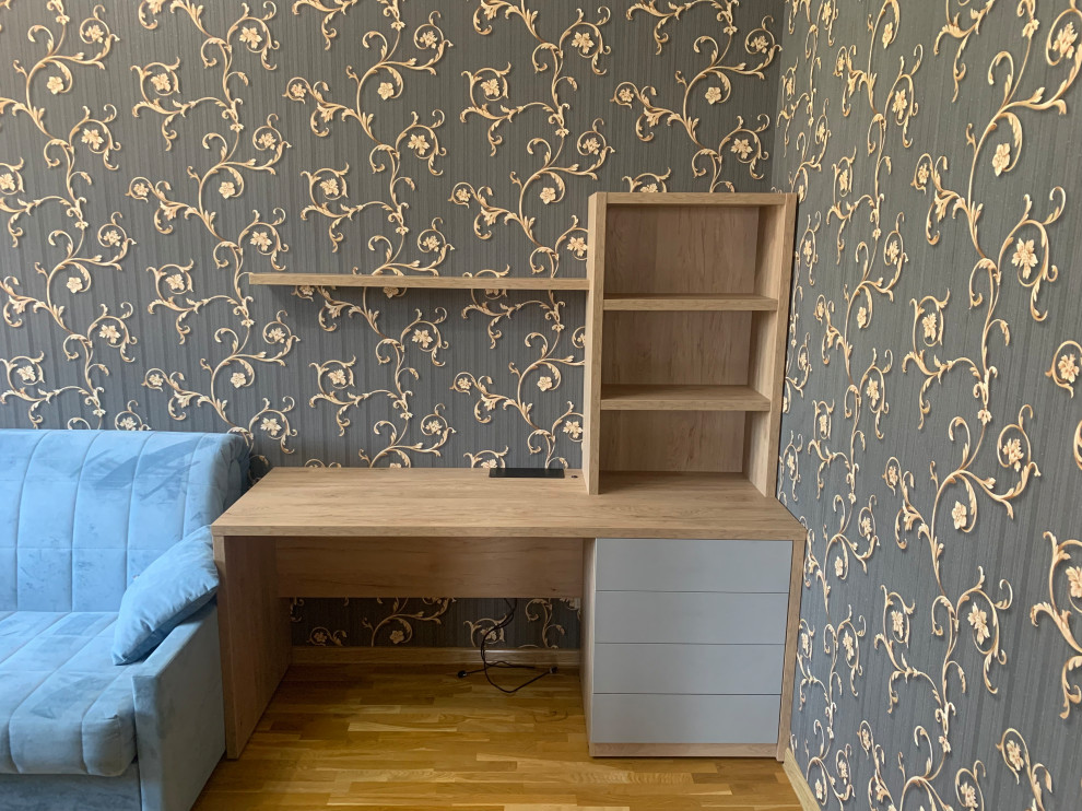 Обложка проекта: «Стол для школьника»