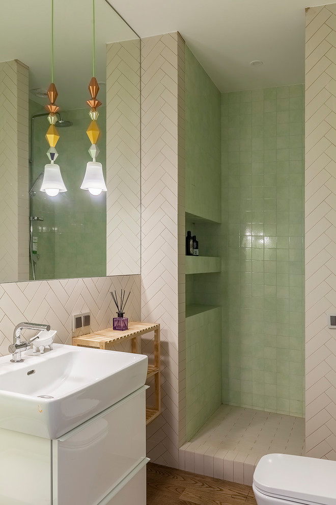 В гостях: Удивительный забор и черный-черный дом