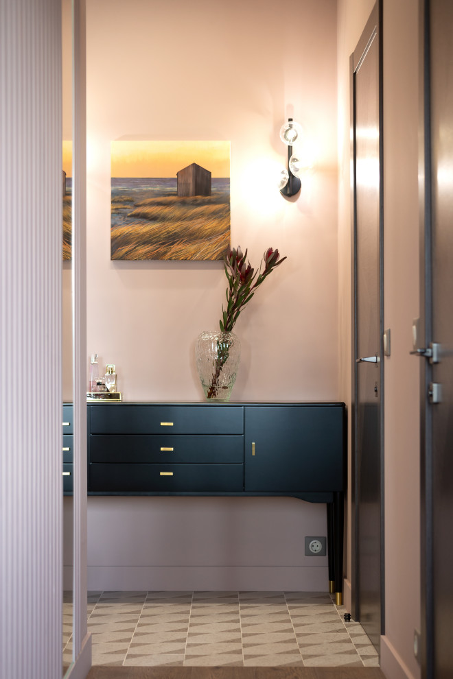 Фотография прихожей и коридора