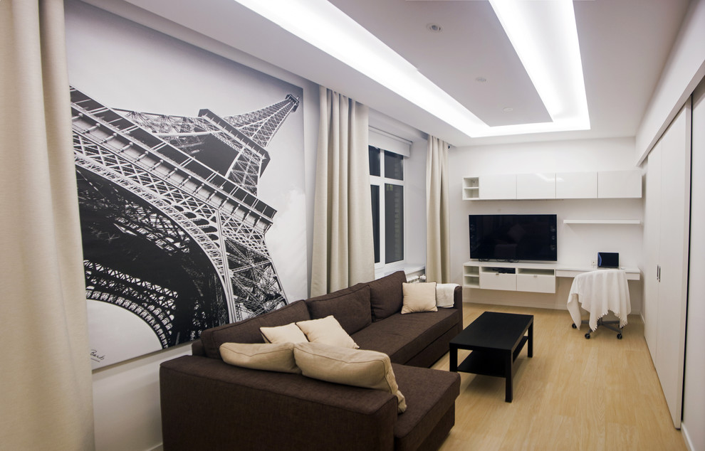 На улице Гастелло