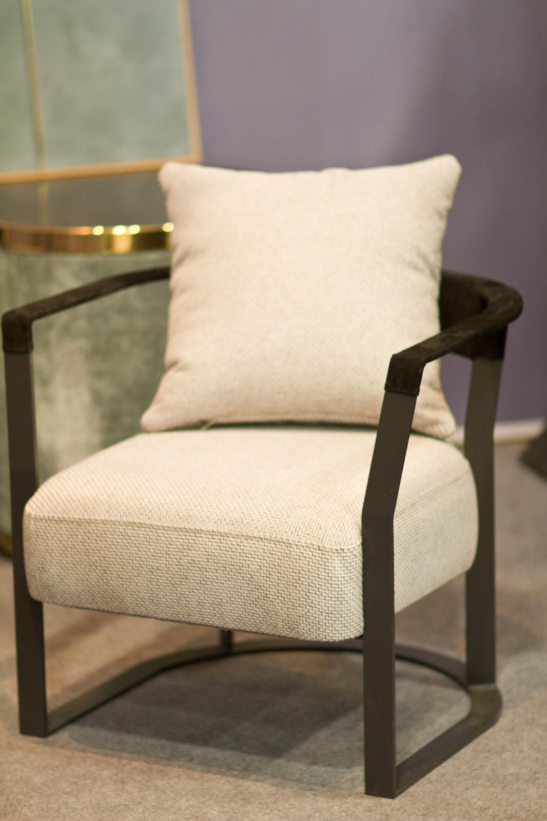 Мебель, свет, декор