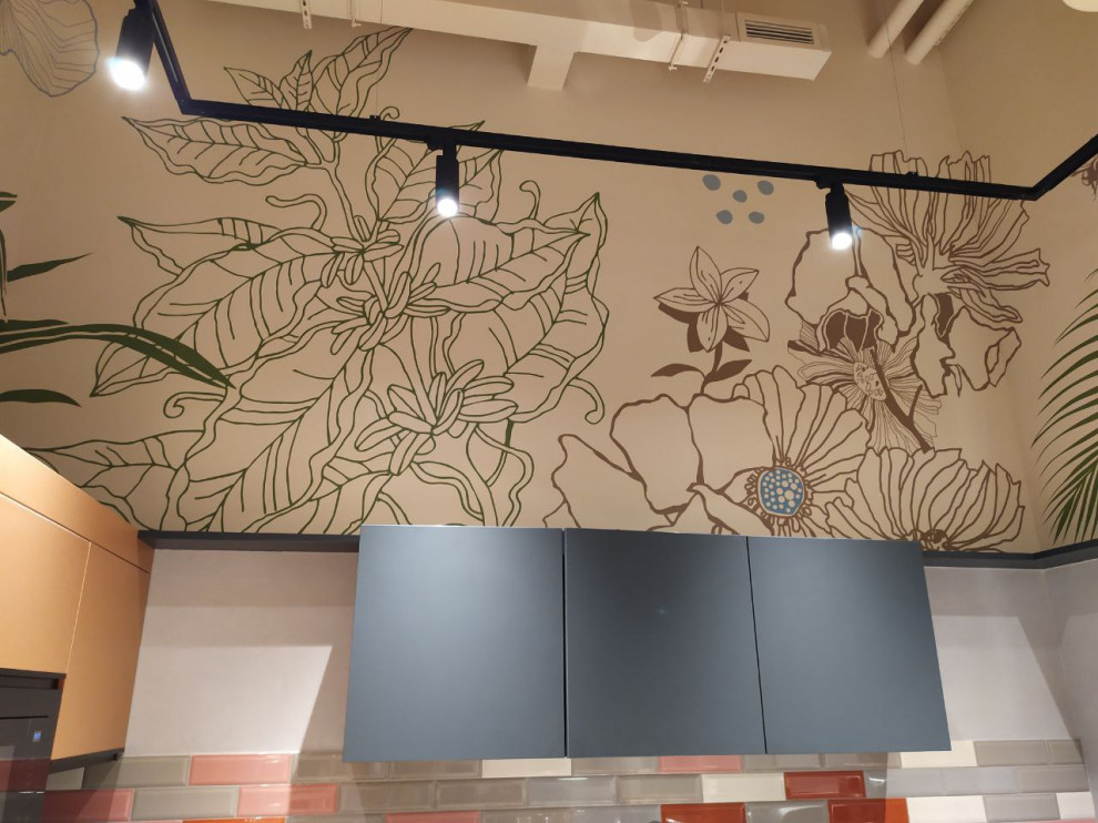 Трафаретная роспись в помещениях офиса компании